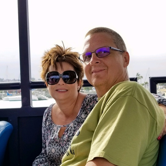 Meet your Posher, Lisa - Picture 1 of 1